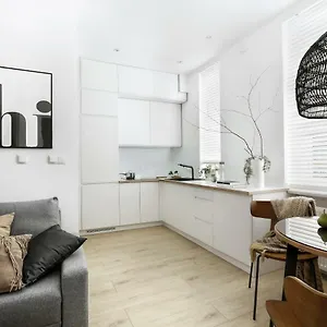 Hills - Red Apartament